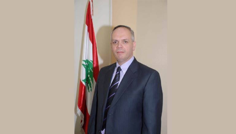 اتهام عضو المجلس الأعلى للجمارك بانفجار 4 اب وادانة من أهالي شحيم