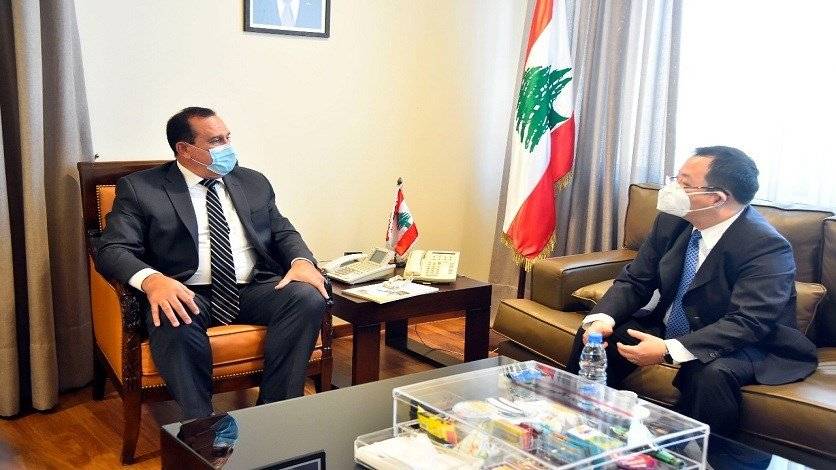 سبل التعاون بين وزارة الصناعة والصين على طاولة البحث بين حب الله و كيجيان