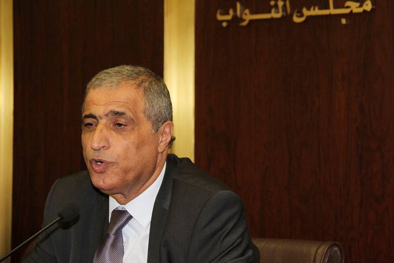 هاشم يوضح اهداف زيارة الوفد الرسمي  إلى سوريا
