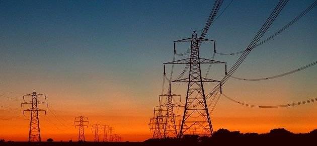 سوريا توافق على طلب لبنان تمرير الغاز المصري والكهرباء الأردنية عبر أراضيها