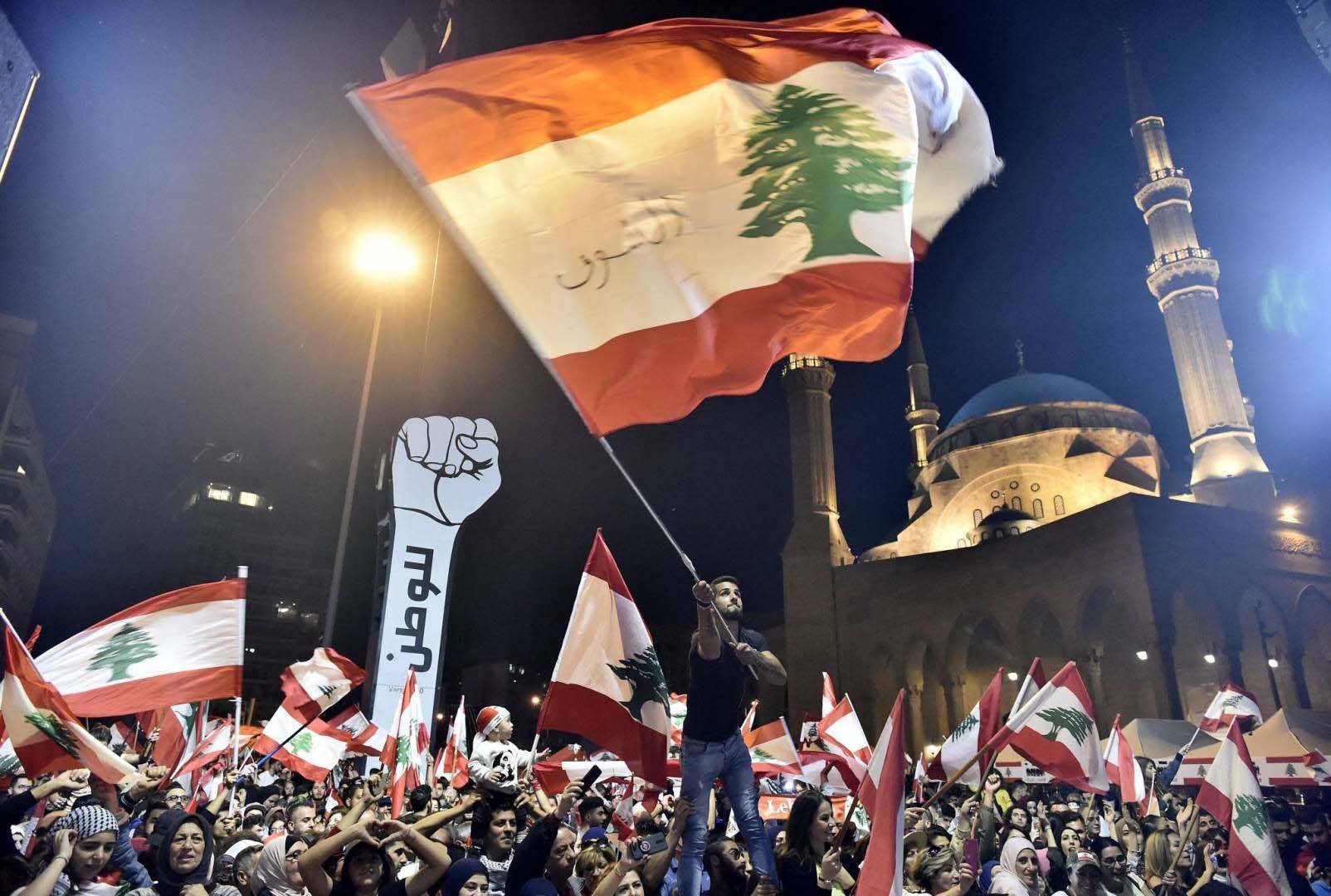 ميقاتي يتخلص من «لُغمين سياسيين» من ثلاثة من امام حكومته