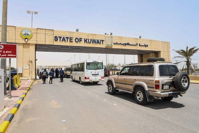 الكويت تسمح للمعلمين المقيمين في السعودية بالدخول عبر منفذ النويصيب