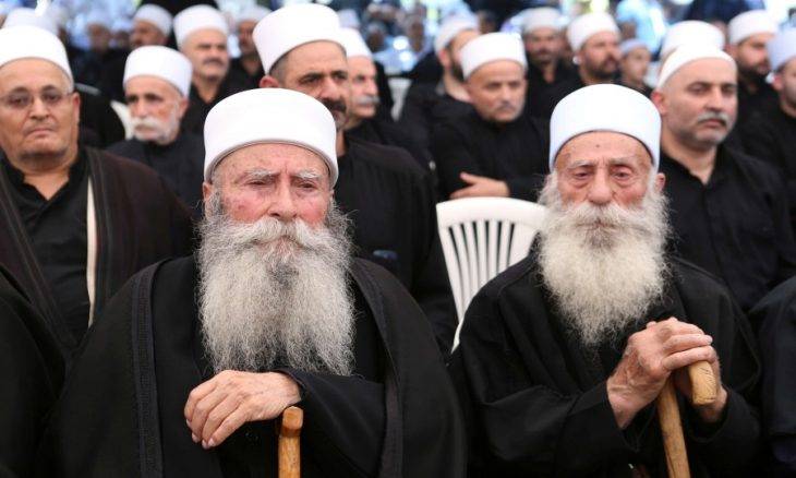 مشيخة العقل ومؤسسات درزية تشيع أنور جرمقاني بمأتم حاشد
