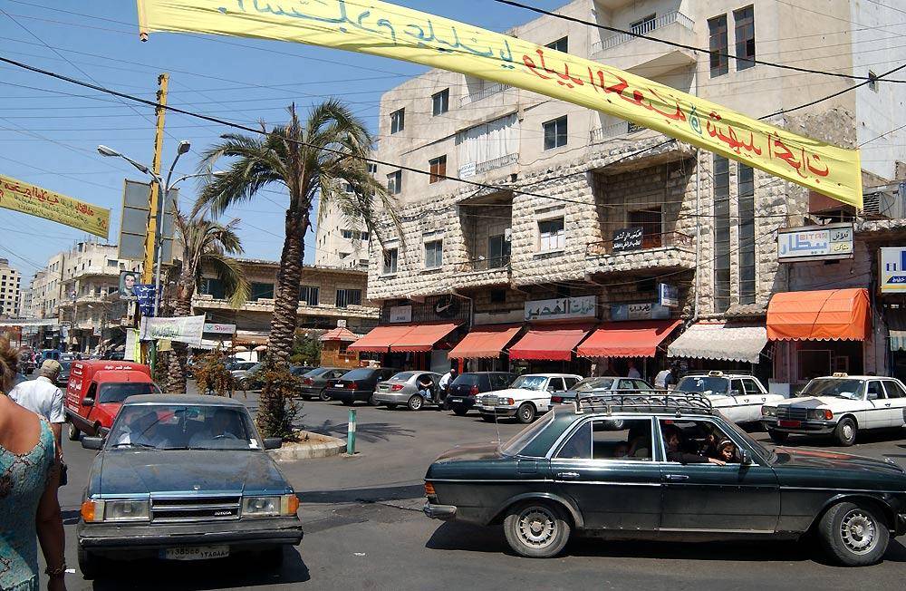 ثبوت إصابة أحد الموظفين بكورونا.. إقفال دوائر الشؤون العقارية في هذه المنطقة