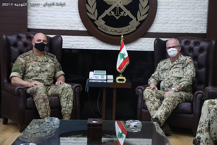 سبل دعم المؤسسة العسكرية بين قائد الجيش ورئيس أركان الدفاع الألماني