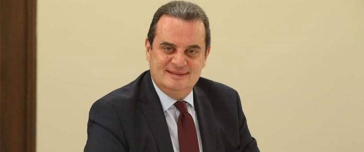 واكيم يرد على البستاني: مختار عوني وزع 20 طناً من المازوت