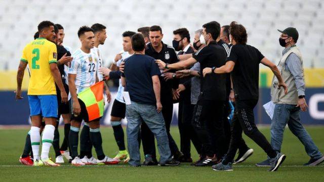 الفيفا: بدء إجراءات انضباطية ضد البرازيل والأرجنتين