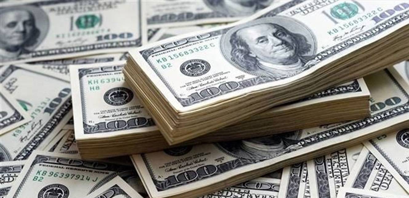 ارتفاع في  دولار  السوق السوداء... فكم سجّل؟