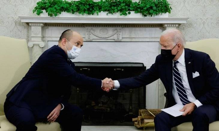 بايدن أكد لبينيت عزمه إعادة فتح القنصلية الأميركية في القدس
ولافروف يدعو «جيران إسرائيل» الى التطبيع معها