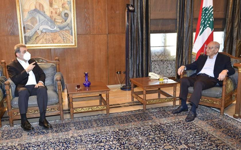 الأوضاع العامة بين بري وأبو فاعور
