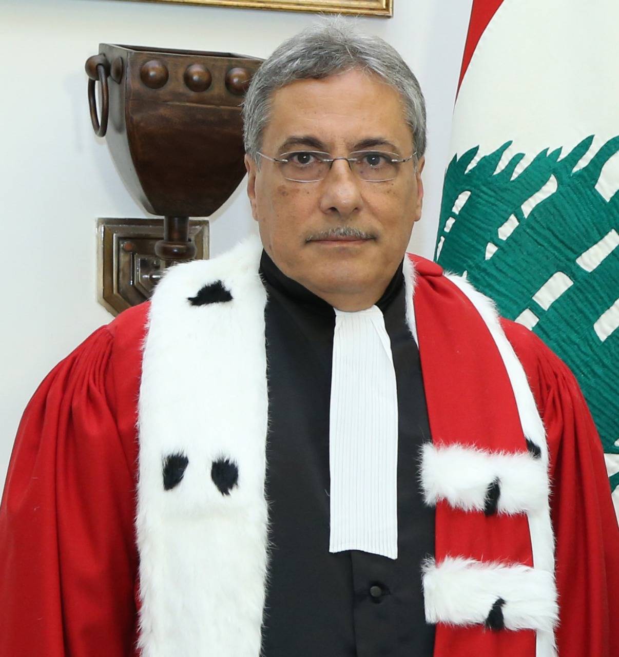 وزير العدل الجديد: سأمارس صلاحياتي من دون زيادة أو نقصان