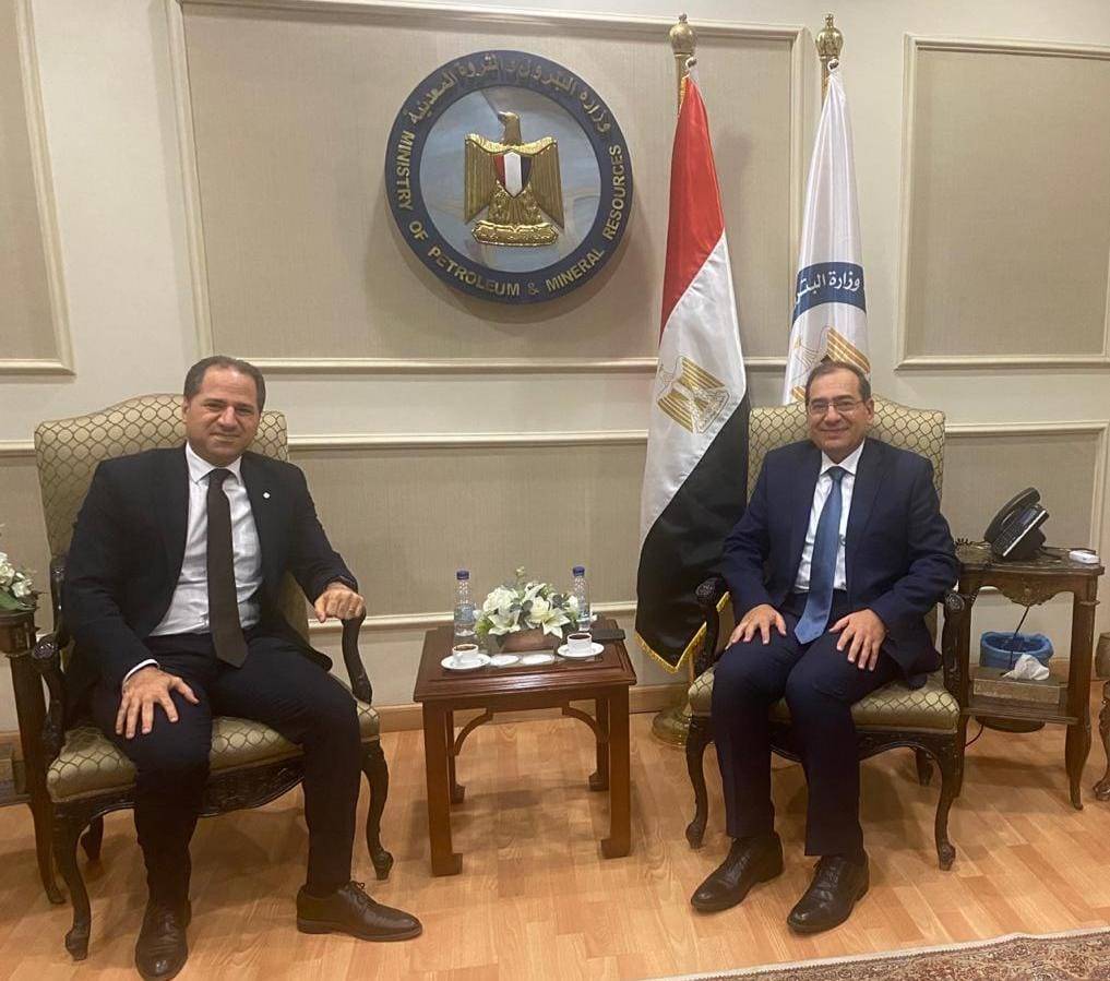 لقاء بين الجميّل ووزير البترول والثروة المعدنية المصري
