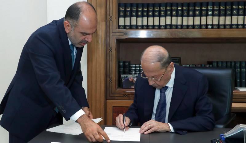 الضغط الخارجي فَعَل فعله قبل وصول البواخر الإيرانية.. فوُلدت حكومة ميقاتي
العين على بيانها الوزاري الأسبوع المقبل.. وانطلاقة عملها لإخراج لبنان من جهنم