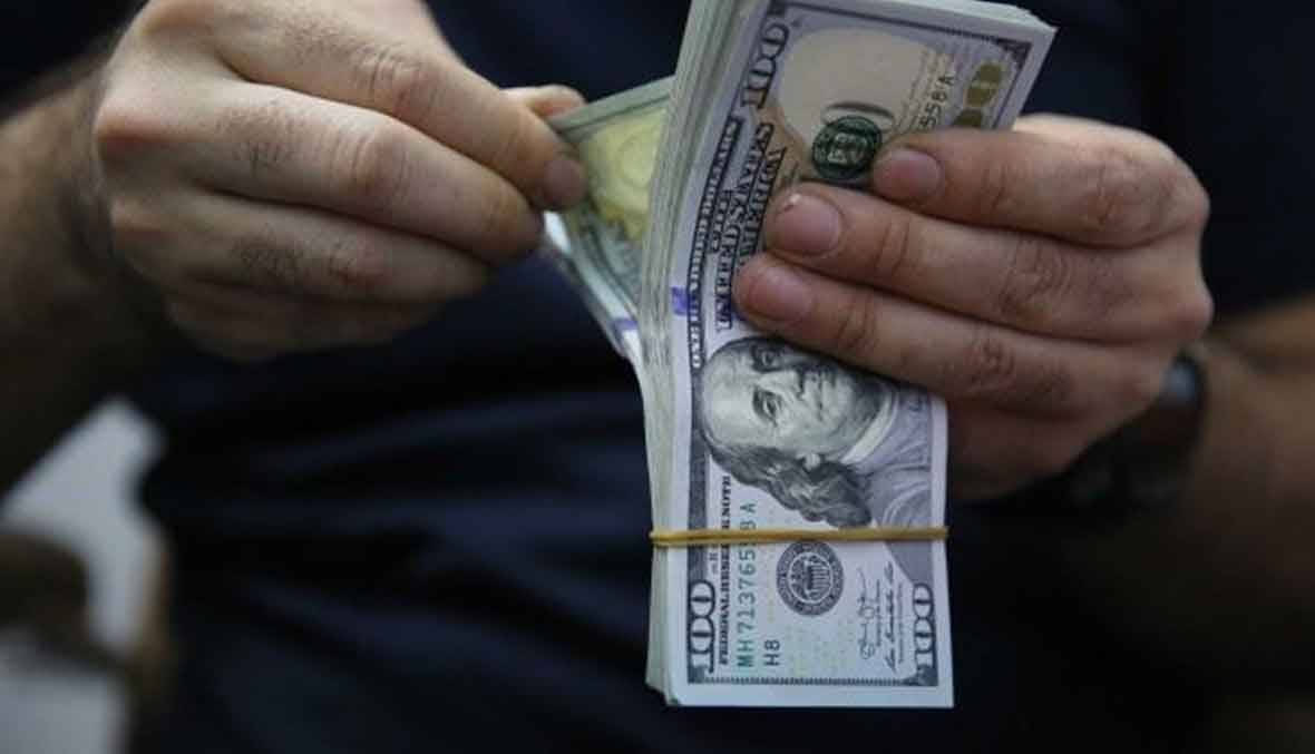 هل تجذب الـ 8 مليارات دولار المخزنة في المنازل لعبة الدولارات السوداء ؟