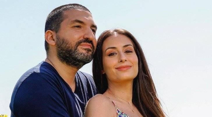 بالصور - الظهور الأول لطفل هبة طوجي