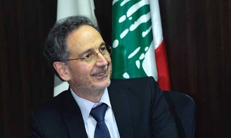 بالصورة - الوزير راوول نعمة توقف عن الكلام.. وبكى