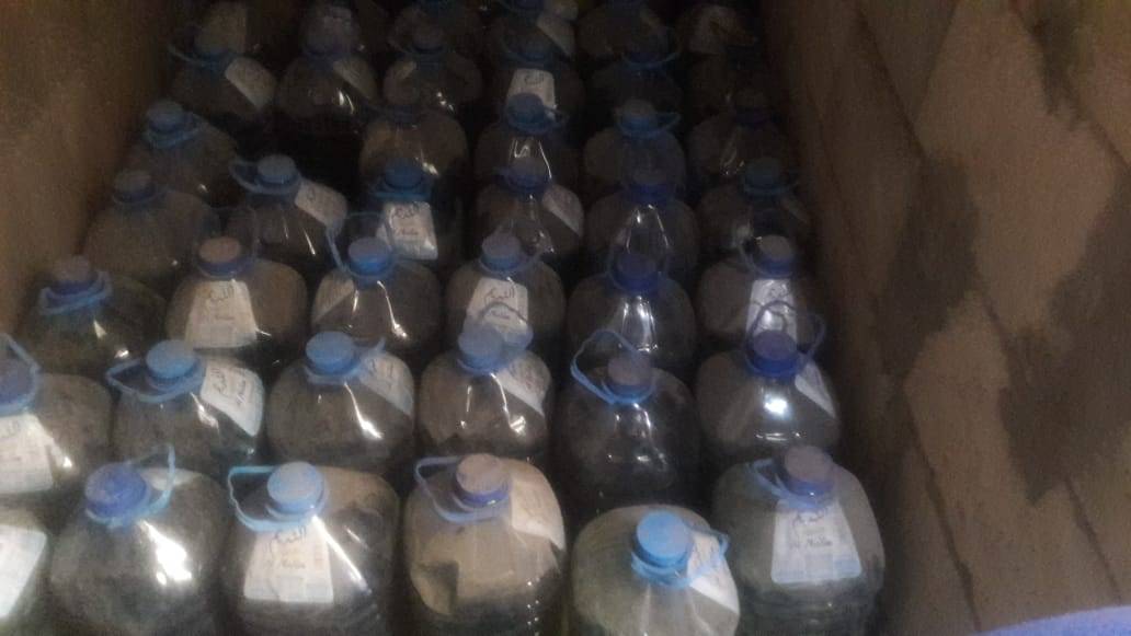 كانت معدة للبيع في السوق السوداء... ضبط 1100 ليتر مازوت داخل أحد المنازل في بعلبك