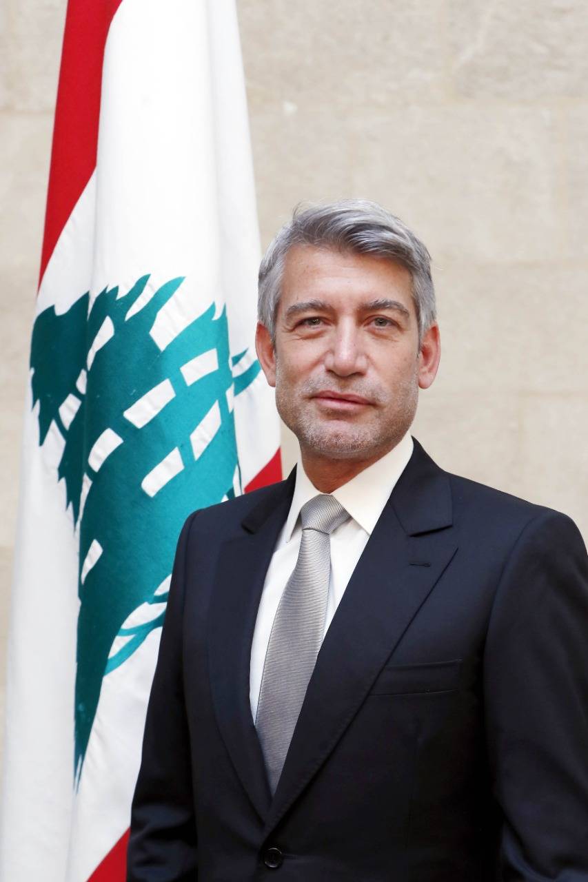 وزير الطاقة الجديد: مبنى وزارة الطاقة يعتمد كليا على مولدات الكهرباء لا على كهرباء لبنان