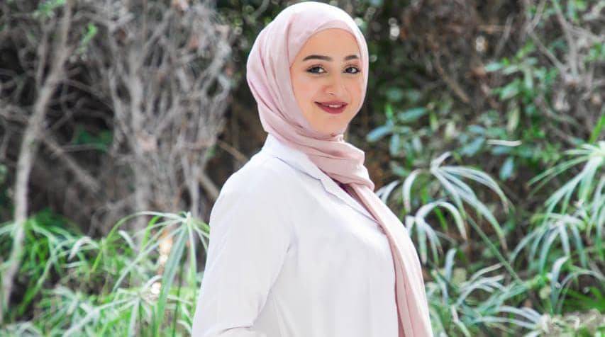 ساره السعيدي نموذج في النجاح والتميز