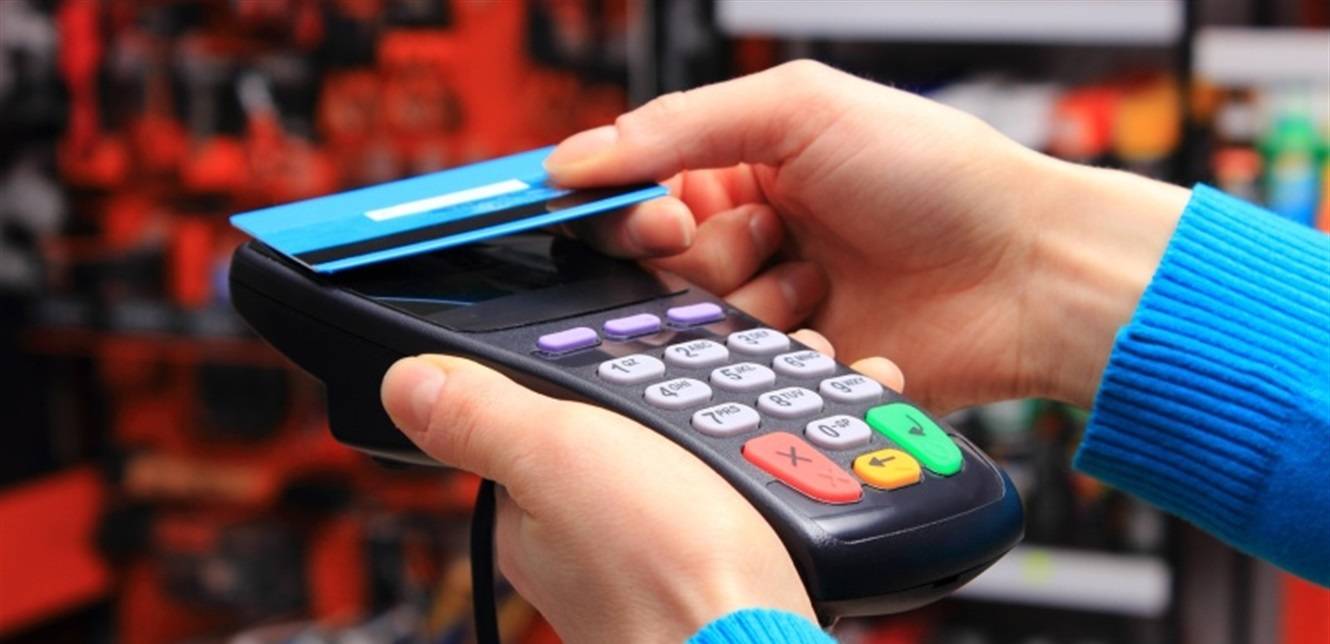 بعد أصداء رفع الدعم.. أين هي البطاقة التمويلية؟
