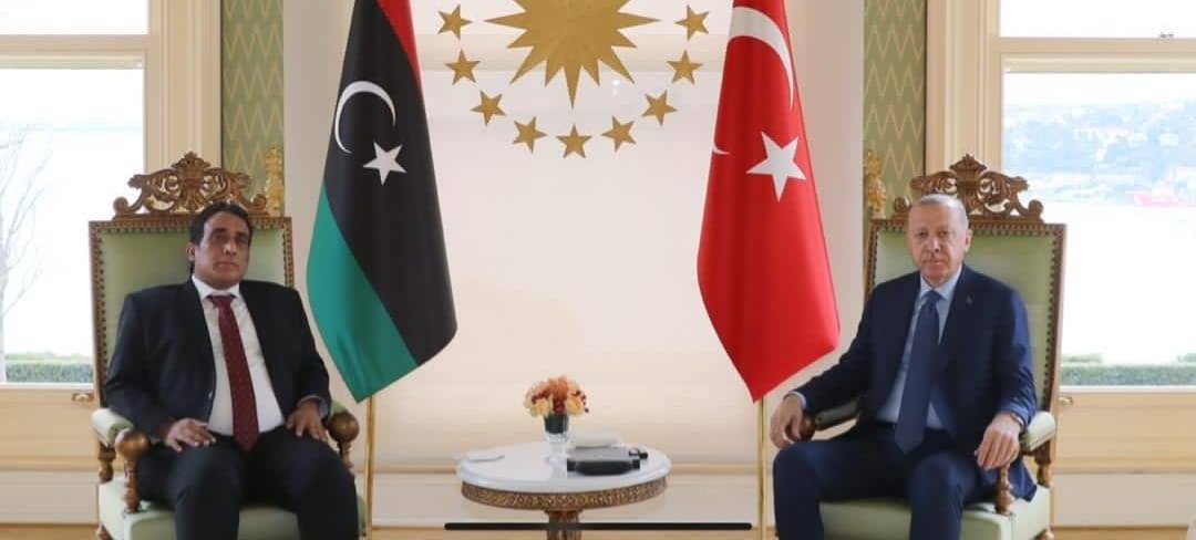 أردوغان يلتقي المنفي بعيدا عن عدسات الصحافة