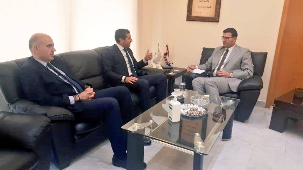 معلوف بحث مع وزير الزراعة كيفية مساعدة مزارعي التفاح