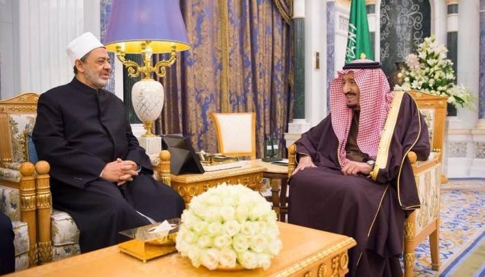شيخ الأزهر يوجّه رسالة إلى الملك سلمان.. ماذا تضمّنت؟