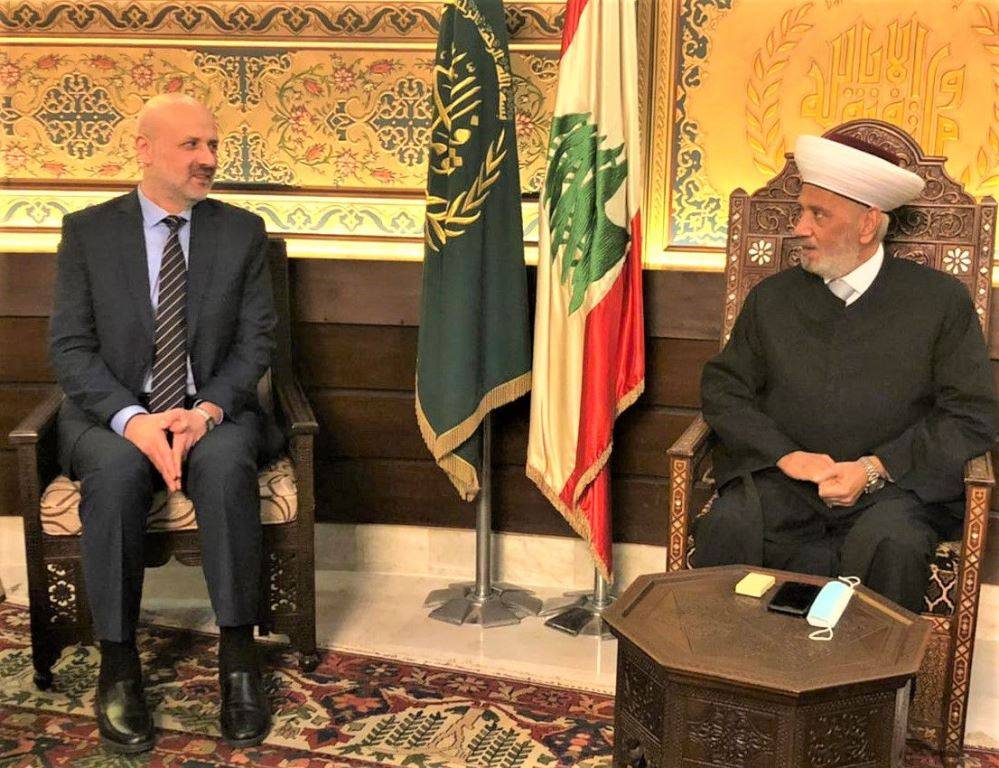 وزير الداخلية بعد زيارته دريان:الوضع الأمني مقبول ومرض وليس ممتازا