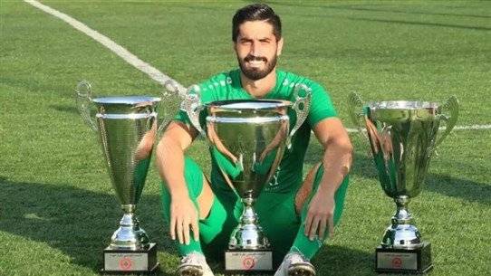 لاعب جديد يودع نادي الأنصار