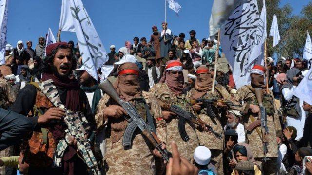 ممّ حذّرت طالبان الولايات المتحدة؟