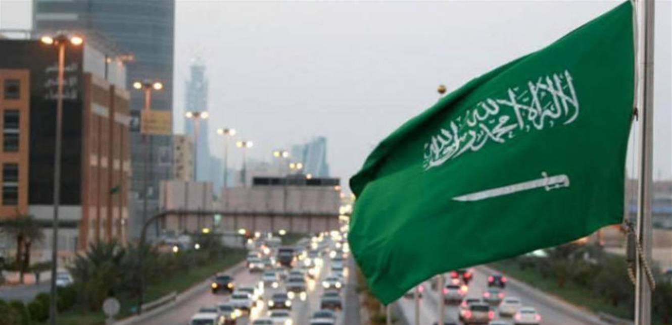 سعودي يخسر نصف مليون ريال في دقيقة.. كيف ذلك؟
