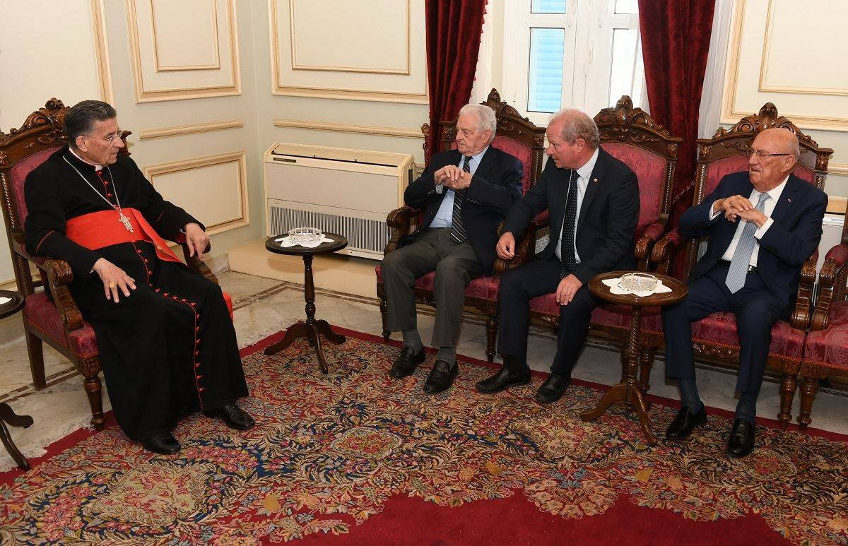 بعد مباركة من الراعي... لقاء الاحزاب في «السوديكو» وضع خارطة طريق جديدة
لإسترداد القرار السيادي والوكالة من المنظومة الفاسدة بعد تدميرها للمؤسسات !