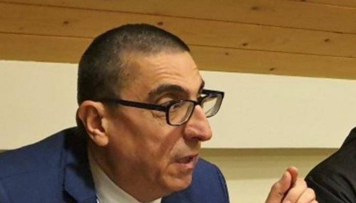حجار: التفاوض لم يتوقف مع الجهات المانحة
