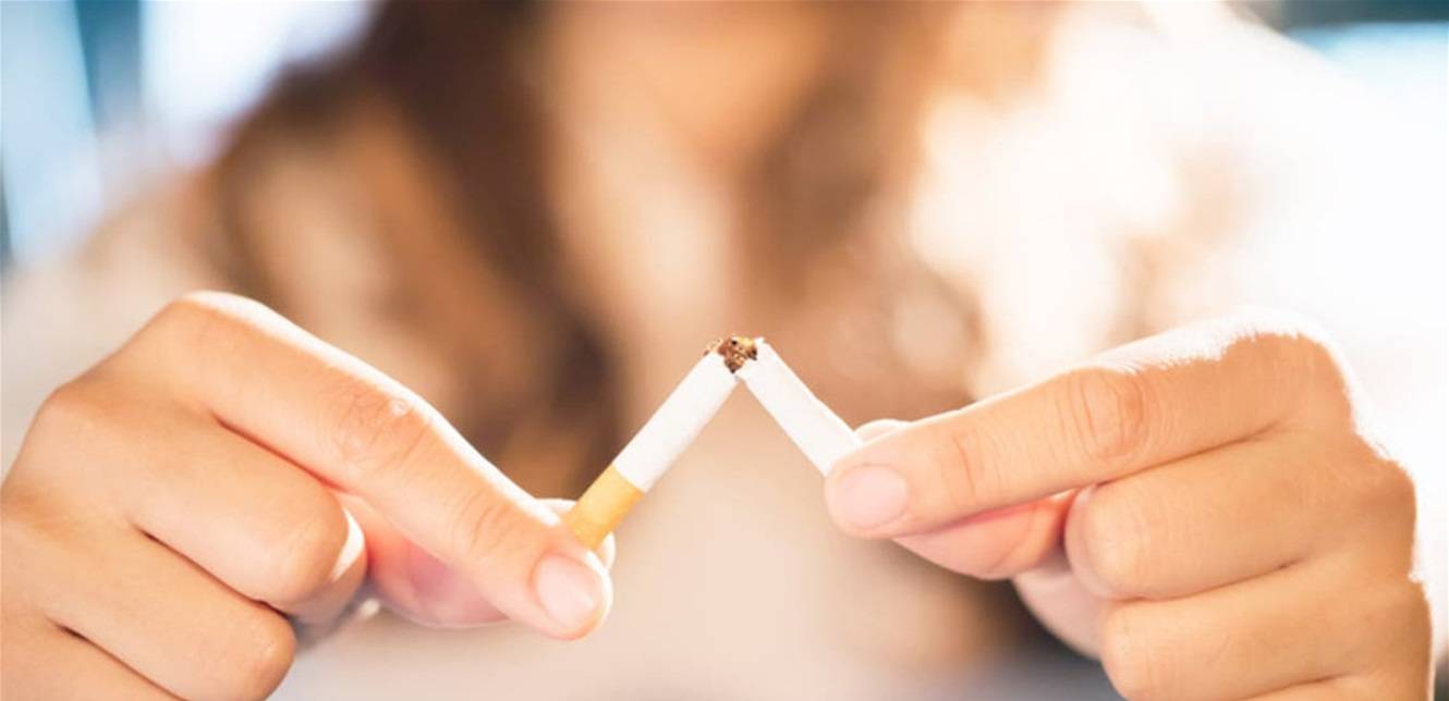 الإقلاع عن التدخين يزيدُ الوزن.. دراسة تفسّر الأسباب