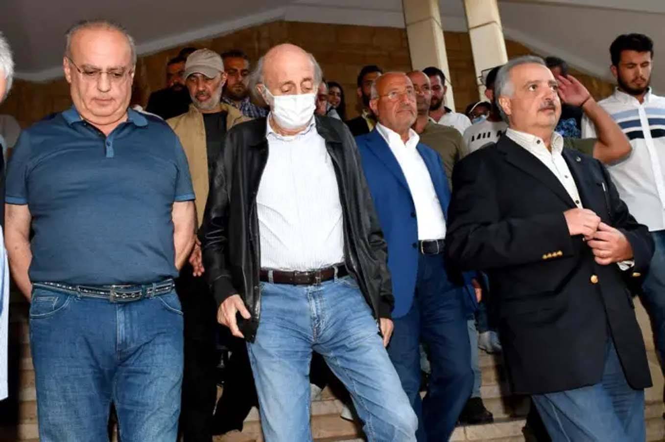 وهاب يستأنف اتصالاته لإنهاء ذيول قبرشمون والشويفات