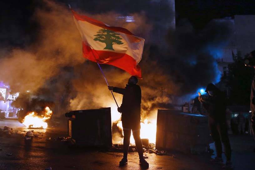 وثيقة سياسية وقيادة مُوحّدة يُعلنها «الحراك» في 17 تشرين