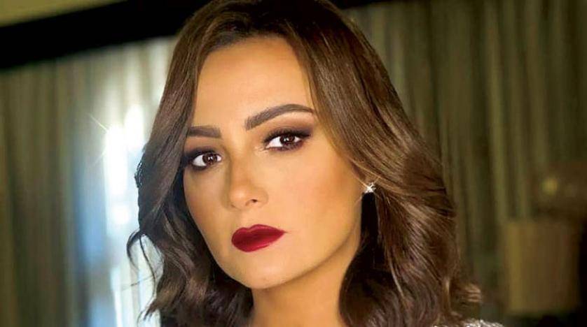 بشرى لن تصلّح هاتفها..والسبب؟