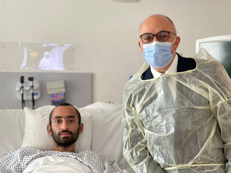 عودة جندي أصيب في انفجار تليل بعد معالجته في أبو ظبي
