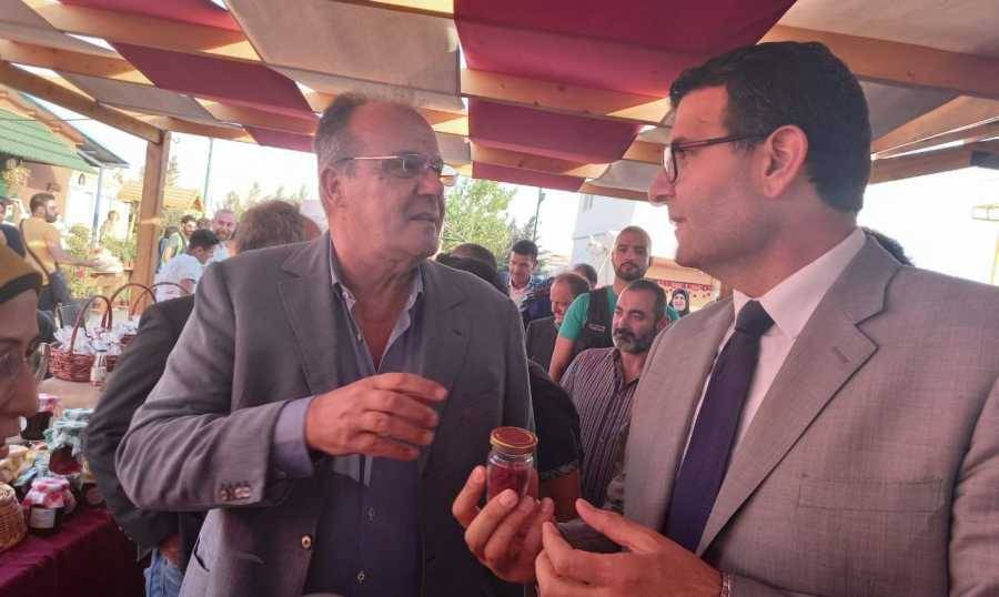 بعد تفقدهما قرية المونة في بعلبك... هذا ما اقترحه بوشكيان والحاج حسن