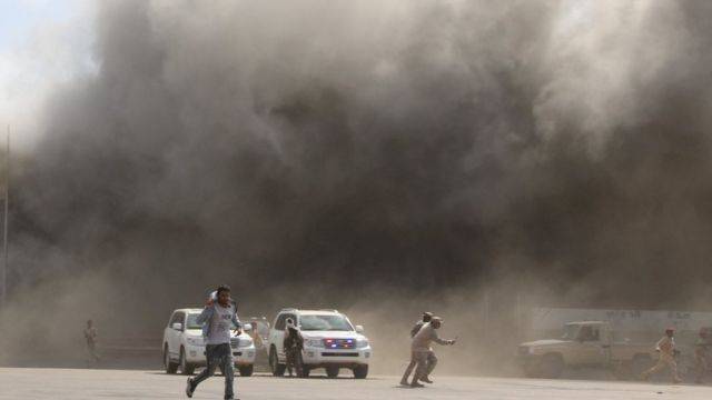 قتلى وجرحى جراء انفجار عنيف في عدن