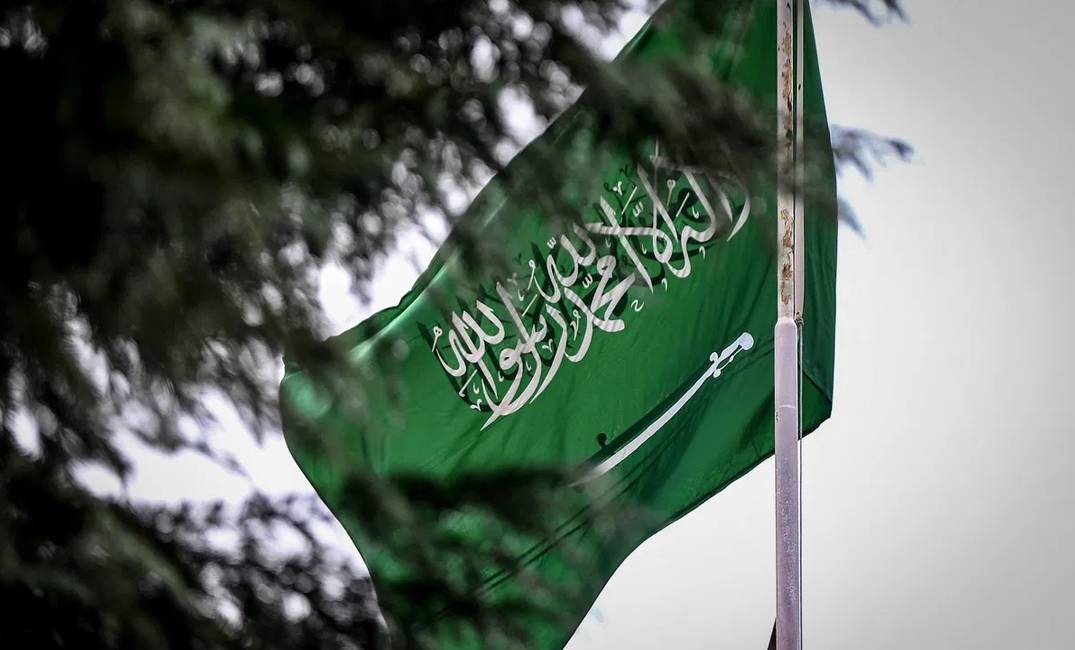 السعودية تضع شرطا لدخول المنشآت الحكومية والخاصة.. ما هو؟