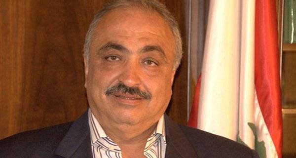الحجار: 3 معامل لإنتاج الكهرباء في إقليم الخروب ولا كهرباء في قراه !