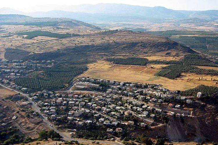 بينيت يكشف عن مخطط لمضاعفة عدد سكان الجولان السوري المحتل