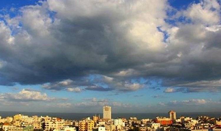 غيوم في الأجواء وانخفاض بالدرجات