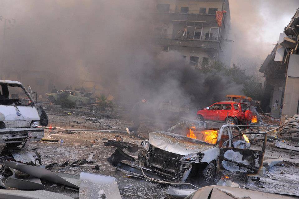 مقتل  أربعة أشخاص على الأقل بانفجار سيارة مفخخة في عفرين