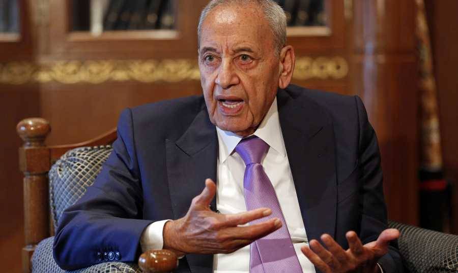 بري تلقى مزيدا من اتصالات التعزية وأبرزها من سلام والسنيورة