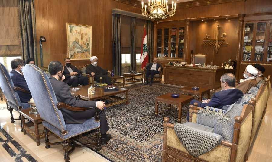 بري تلقى اتصالات معزية وعرض الاوضاع مع العريضي