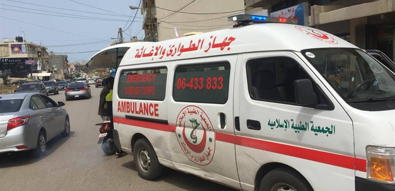جريحان بانقلاب شاحنة على طريق كفرحبو إيزال