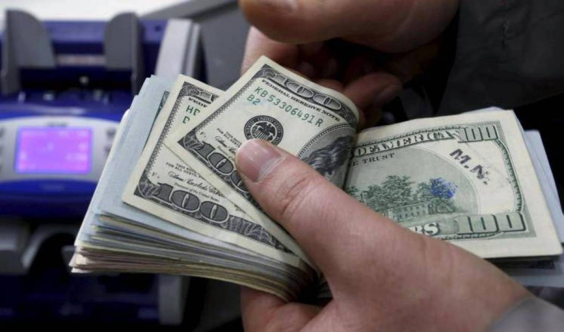 ارتفاع صباحي لسعر صرف دولار السوق السوداء..