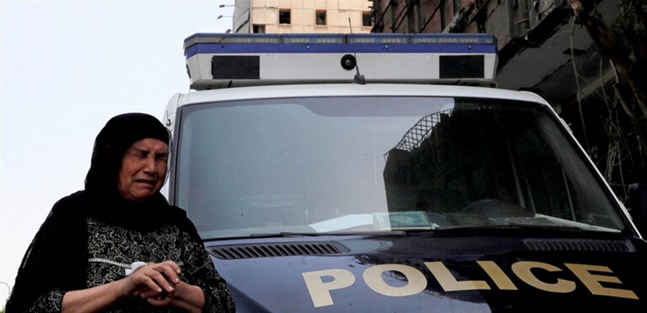 حادثة مأسوية.. رأى ابنه منتحرًا.. ففارق الحياة